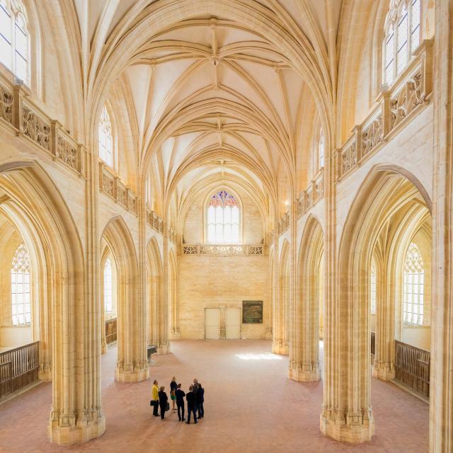 Eglise du Monastère Royal De Brou et ses visiteurs