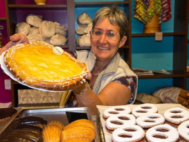 Tarte Bressane Creme De Bresse Bouvard Bourg En Bresse©vittorio Giannella