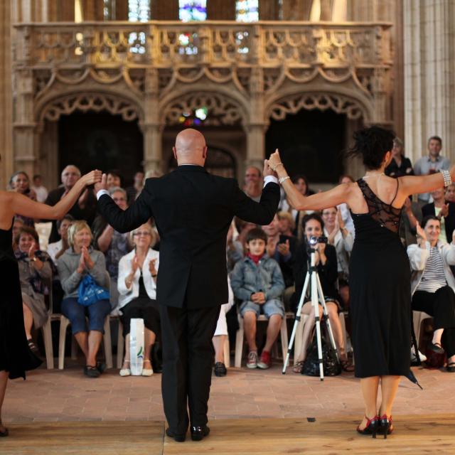 Reportage Danse et musique Argentines avec Tango Nuevo, monastère de Brou à Bourg en Bresse, août 2011.