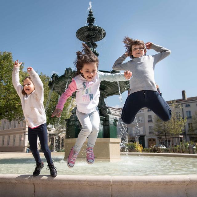 fontaine place Bernard à Bourg-en-Bresse